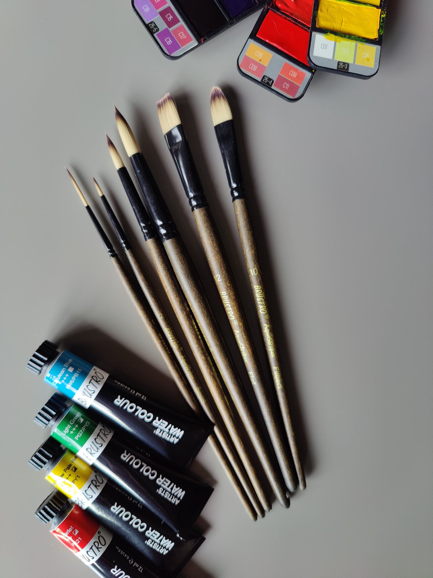 BRUSTRO AquaStrokes Artist Brushes | Set of 6 | Ideal for Watercolour, Gouache, Acrylics, Oil Brush, Synthetic Bristles, Wooden handle | Made for Students and Professionals Artists