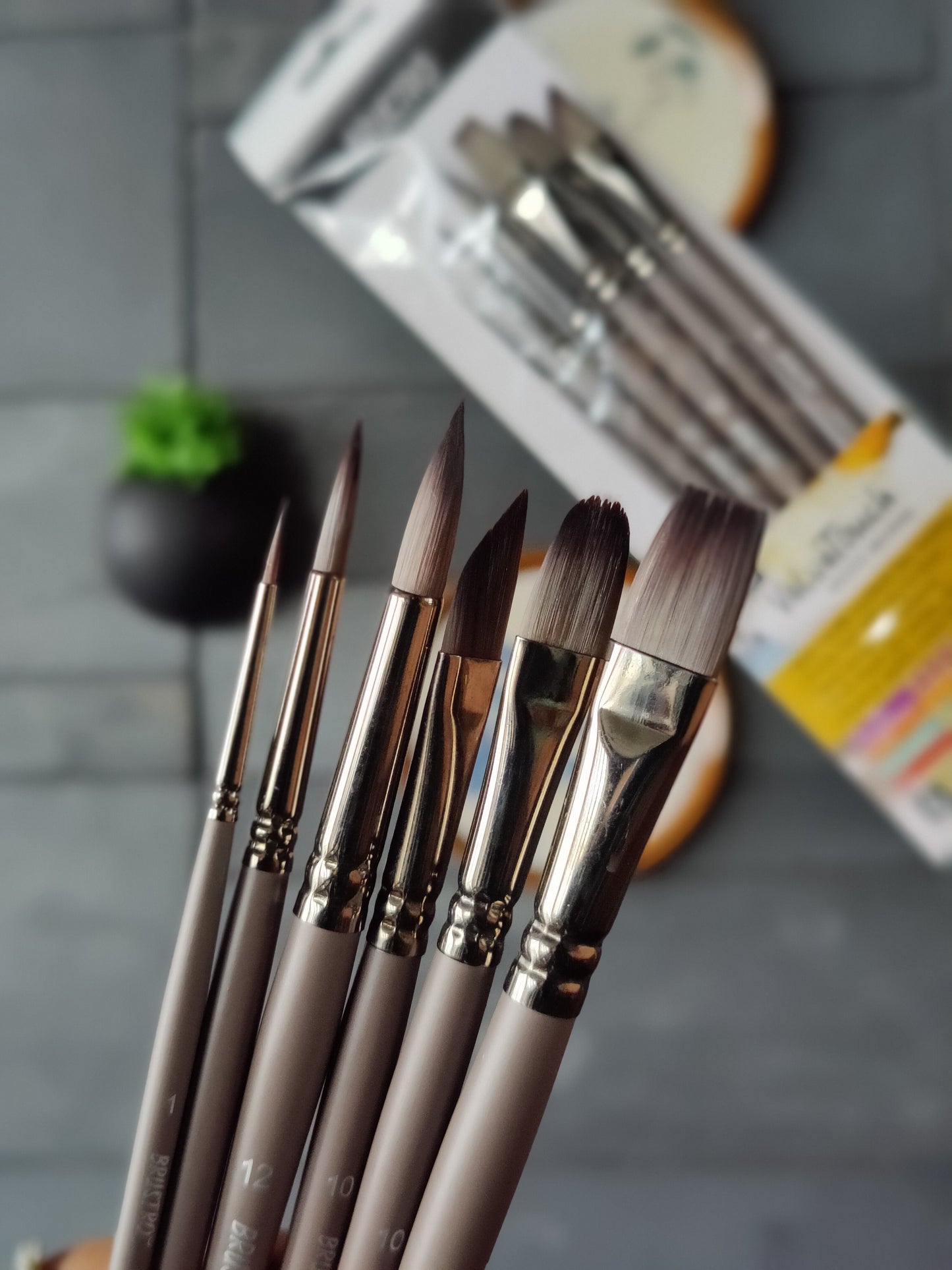 BRUSTRO VelveTouch Artist Brushes | Set of 6 | Gouache, Acrylics, Watercolor, and Oil Painting | Short Handle, Synthetic Bristles, Round, Filbert, Dagger, Flat Shape